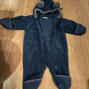 Columbia infant winter outfit. 3-6 months. Navy blue and gray.